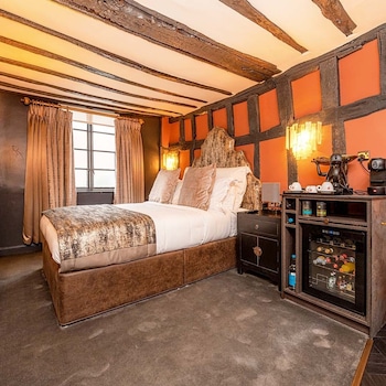 funky monk restaurant and rooms