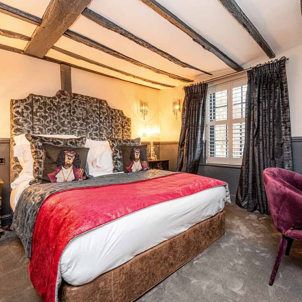 funky monk restaurant and rooms