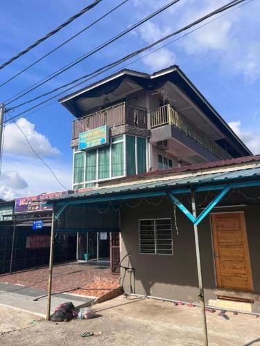 oyo 90797 napoh motel