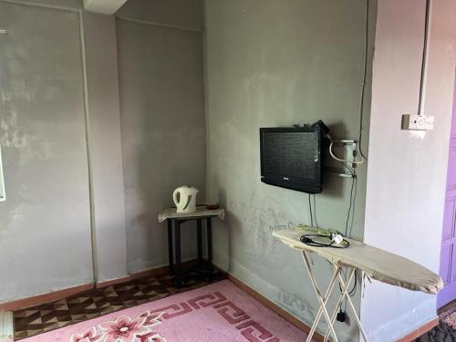 oyo 90797 napoh motel