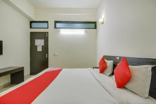 flagship hotel dream view near omaxe celebration mall