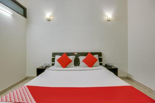 Flagship Hotel Dream View Near Omaxe Celebration Mall,,3 star