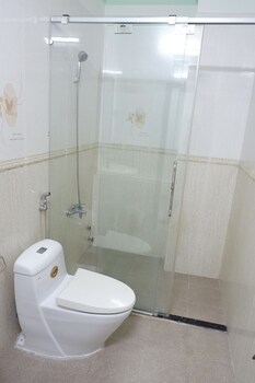 winter spring homestay center