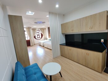 winter spring homestay center
