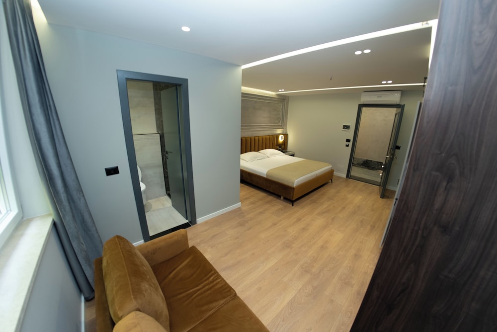 hotel monopol