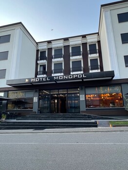 hotel monopol