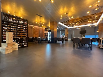 hotel monopol