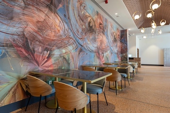 hotel asa la marina by sh hoteles
