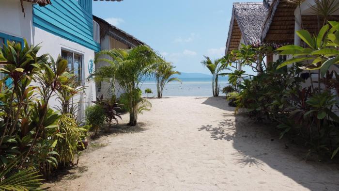 sand terrace beach bungalows