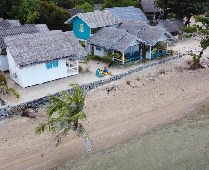sand terrace beach bungalows