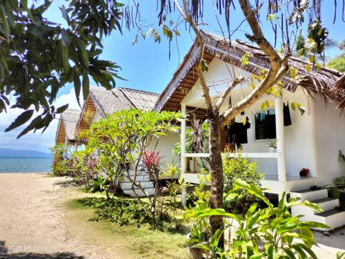 sand terrace beach bungalows