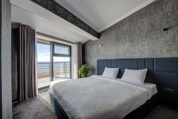 vzmorie resort hotel