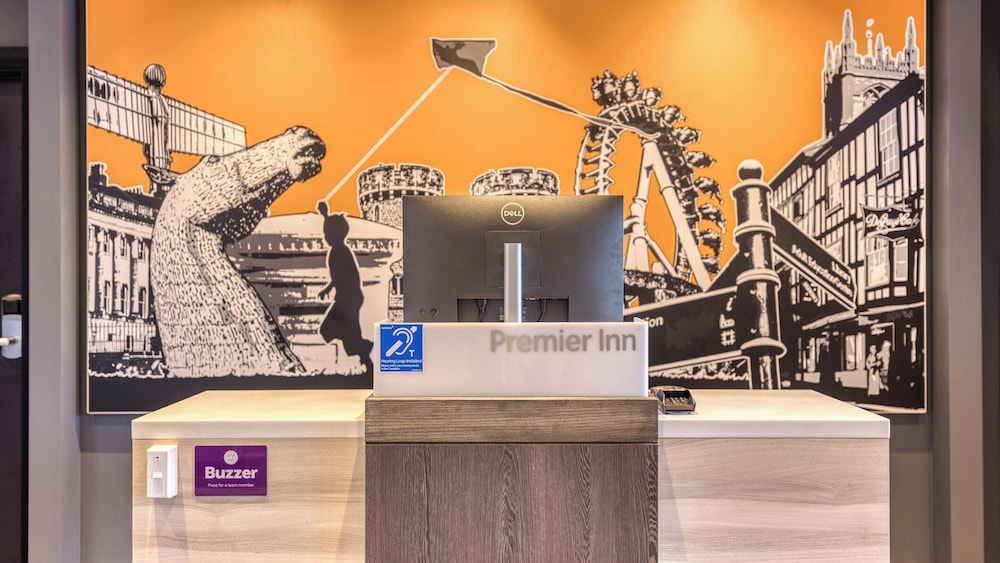 premier inn bristol parkway m32