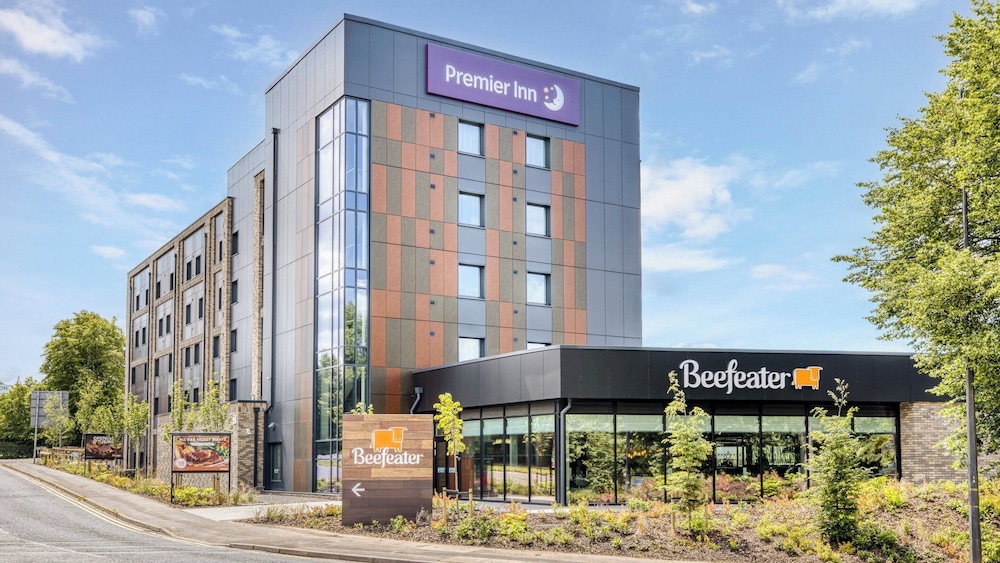 premier inn bristol parkway m32