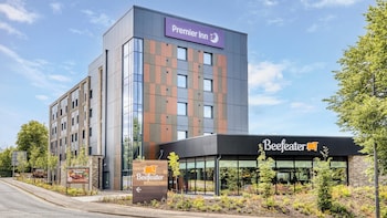 premier inn bristol parkway m32