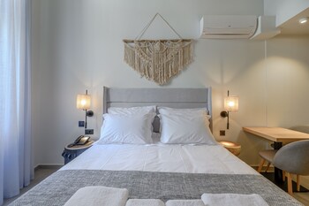 marea boutique suites