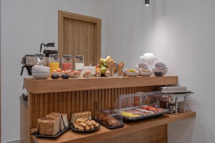 marea boutique suites