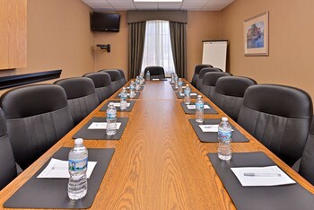 Spark By Hilton Grand Island,Hall County>>Grand Island,3 star