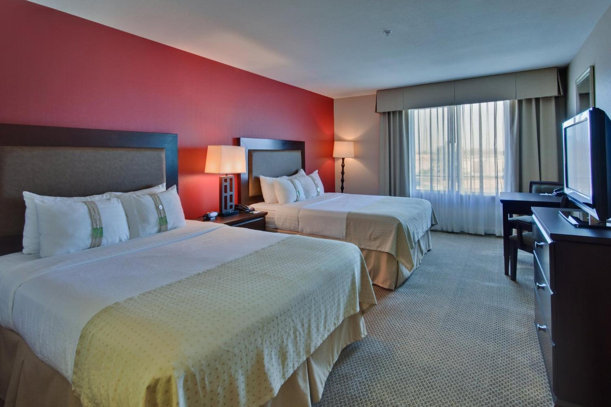 holiday inn and suites bakersfield by ihg