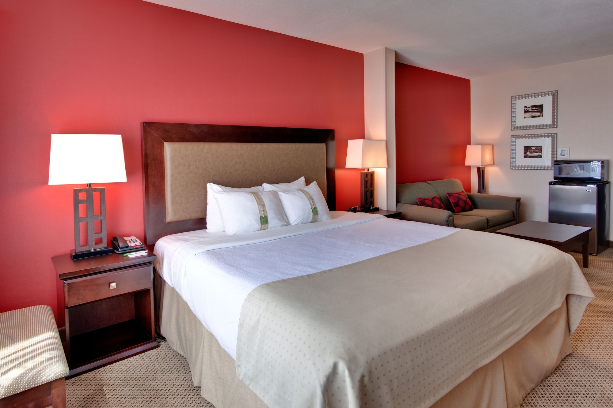 holiday inn and suites bakersfield by ihg
