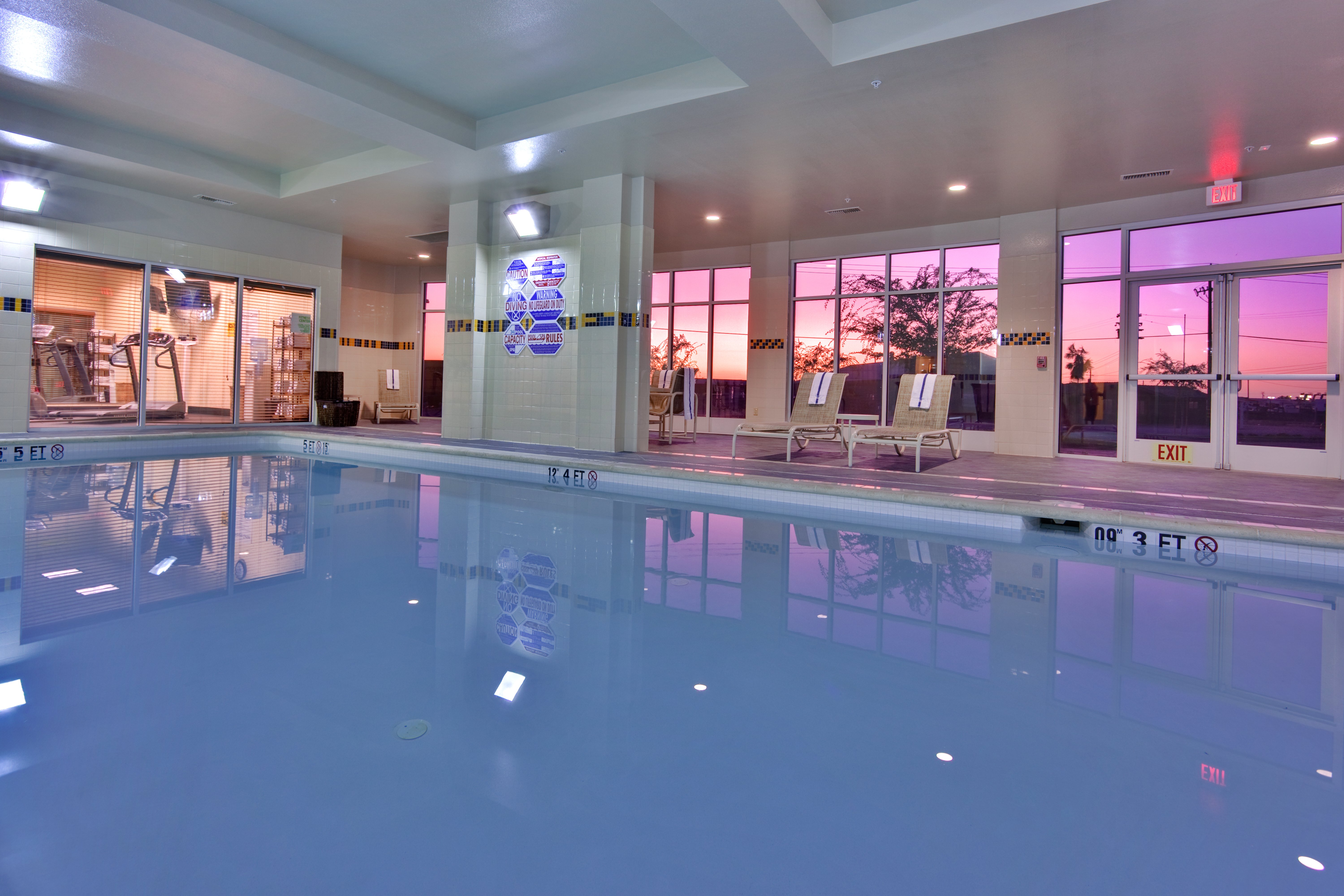 holiday inn and suites bakersfield by ihg