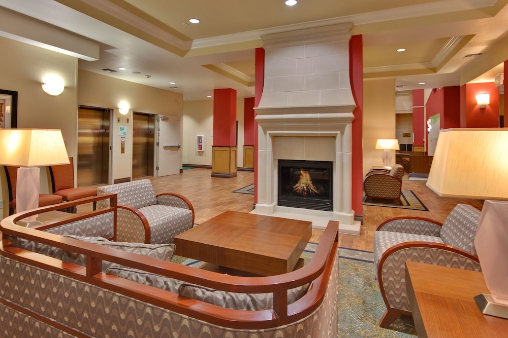 holiday inn and suites bakersfield by ihg