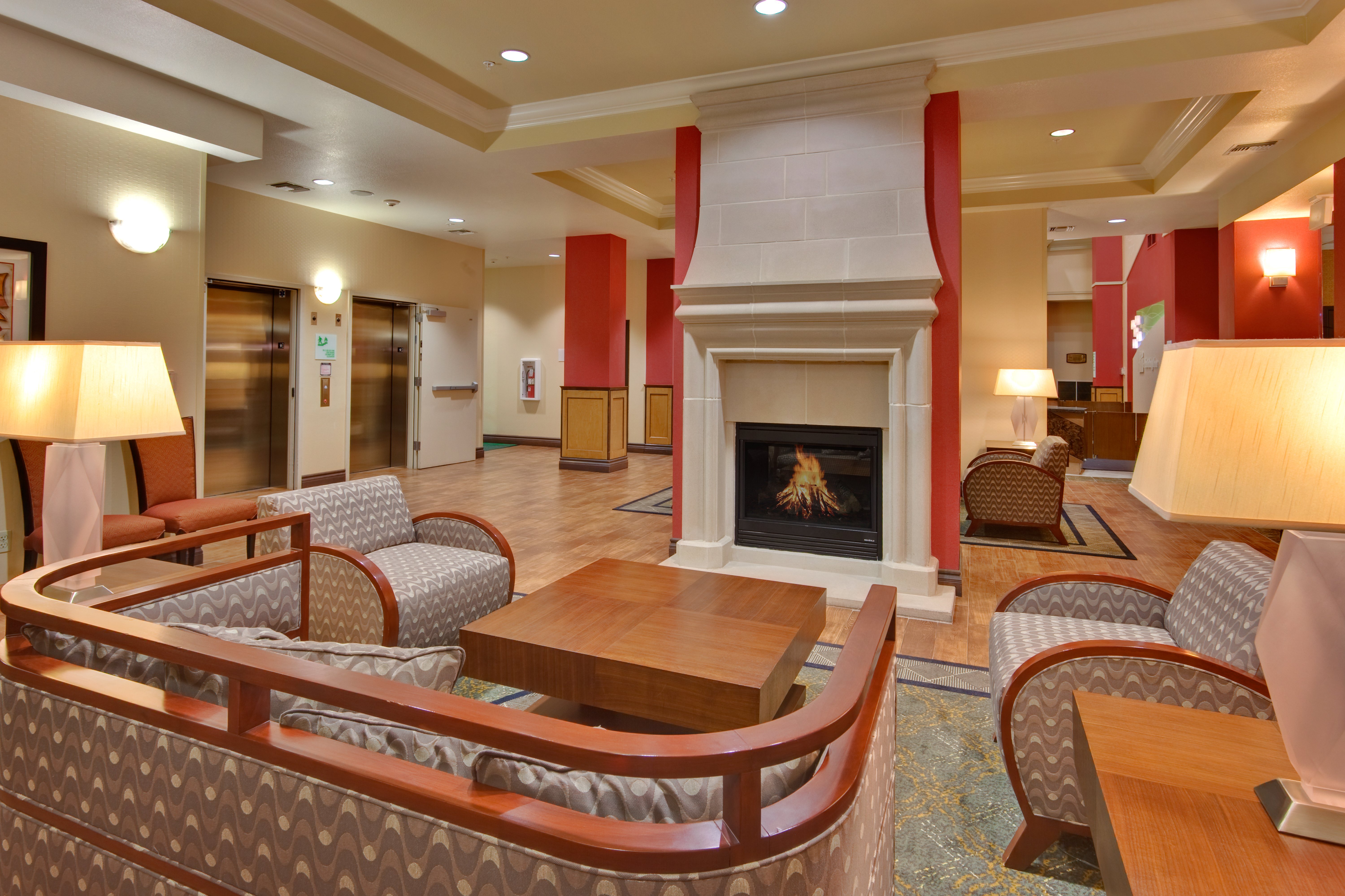 holiday inn and suites bakersfield by ihg