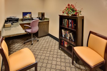 Holiday Inn & Suites Bakersfield By Ihg,California>>Bakersfield,3 star