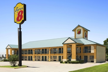 Super 8 By Wyndham Grand Prairie Southwest,Dallas>>Arlington,2 star