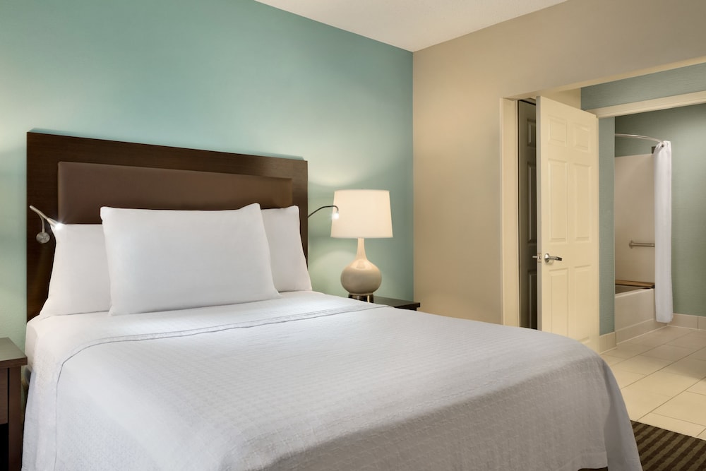 homewood suites by hilton grand rapids