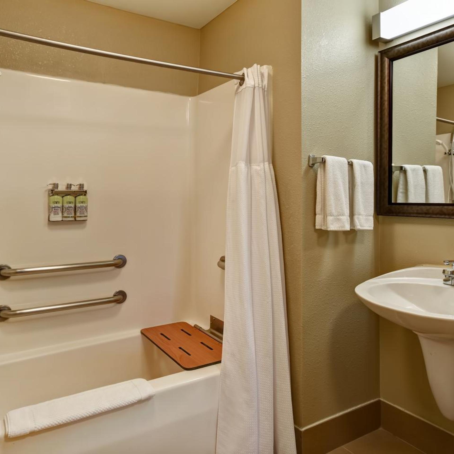 staybridge suites grand rapids kentwood by ihg
