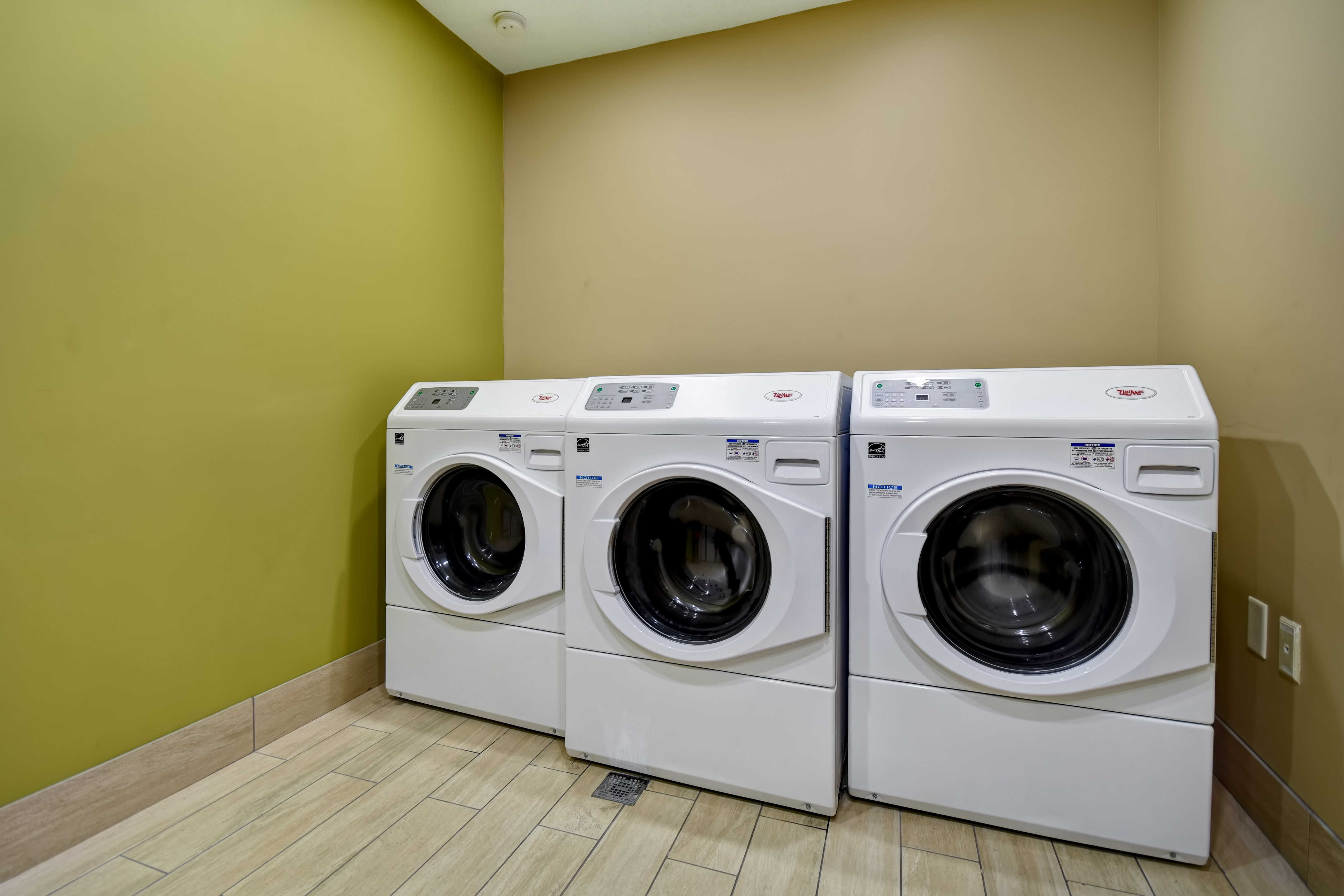 staybridge suites grand rapids kentwood by ihg