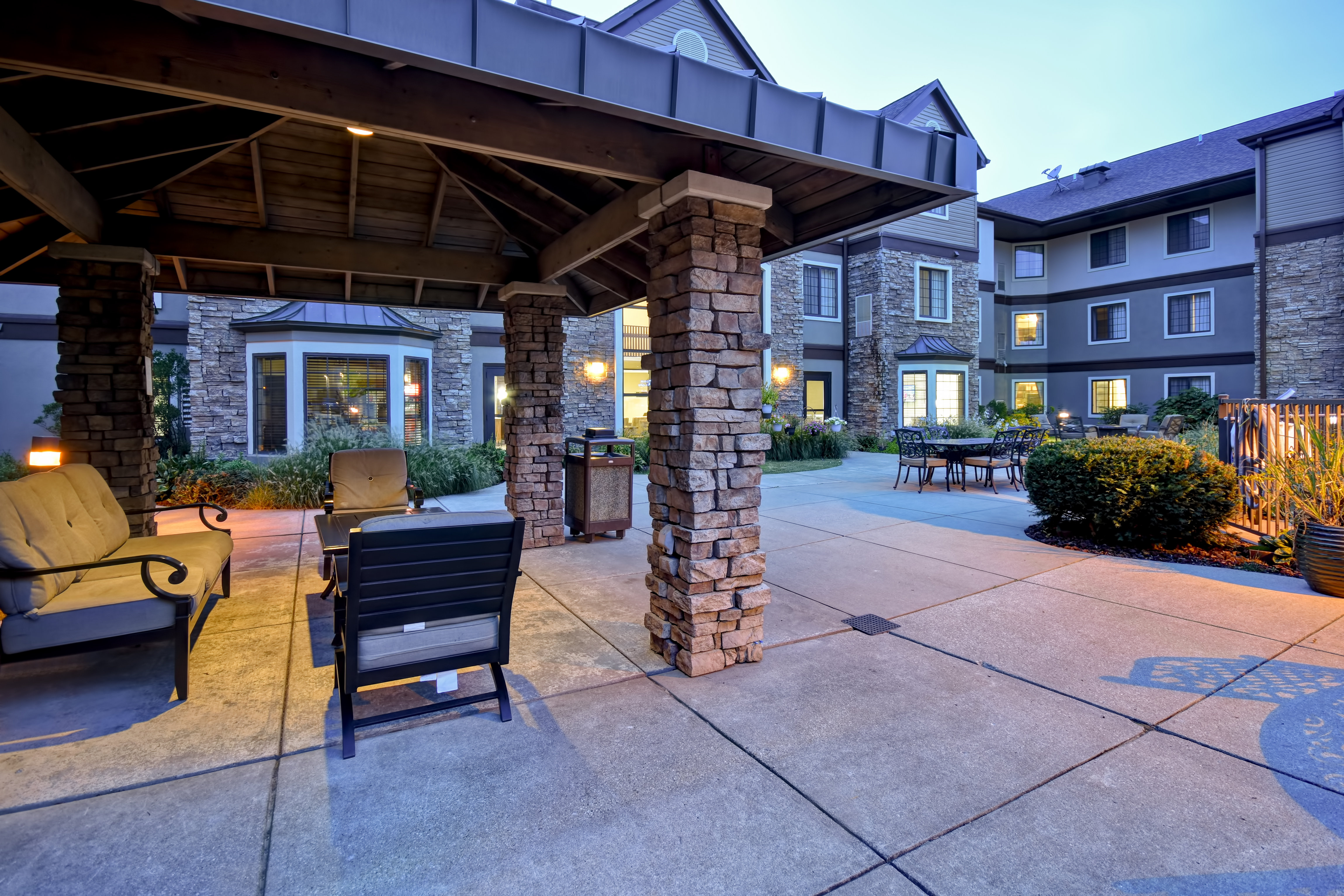 staybridge suites grand rapids kentwood by ihg