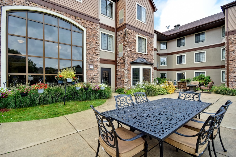 staybridge suites grand rapids kentwood by ihg