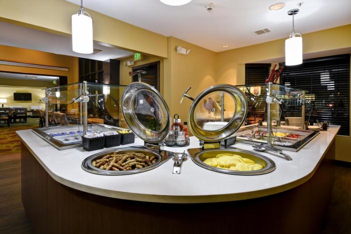 staybridge suites grand rapids kentwood by ihg