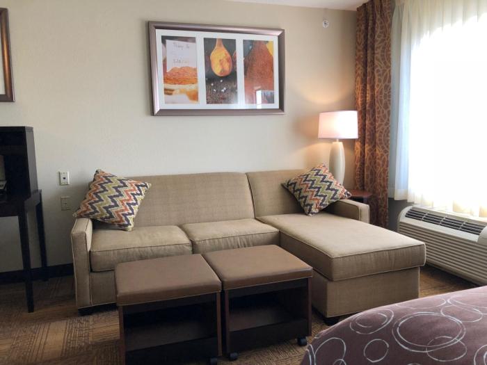 staybridge suites grand rapids kentwood by ihg