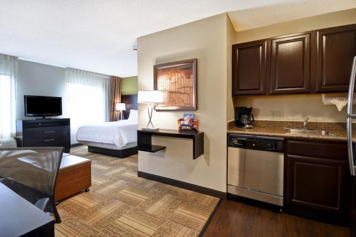 staybridge suites grand rapids kentwood by ihg