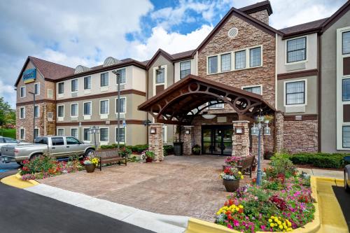 staybridge suites grand rapids kentwood by ihg