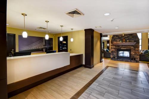 staybridge suites grand rapids kentwood by ihg