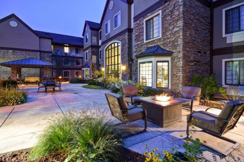 staybridge suites grand rapids kentwood by ihg