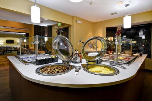 staybridge suites grand rapids kentwood by ihg