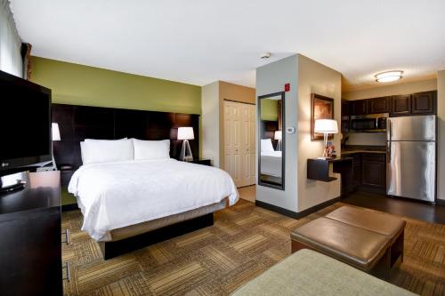 staybridge suites grand rapids kentwood by ihg