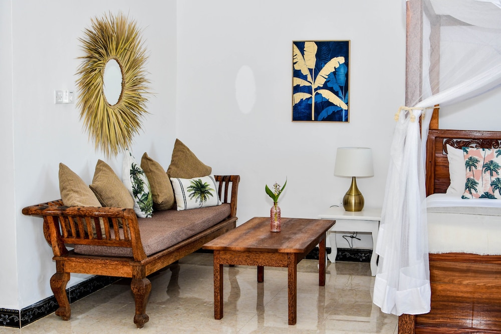 coral bay zanzibar