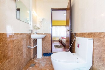 deepjyoti inn and homestay