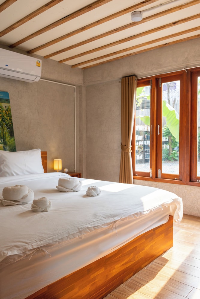 banmai87 guest house