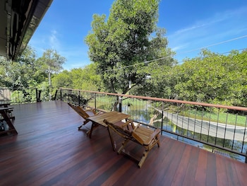 banmai87 guest house