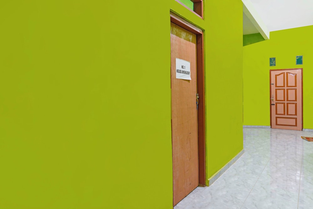 spot on 92786 homestay barokah