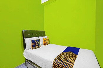 spot on 92786 homestay barokah