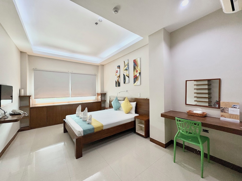 sunburn suites coron