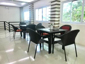 sunburn suites coron